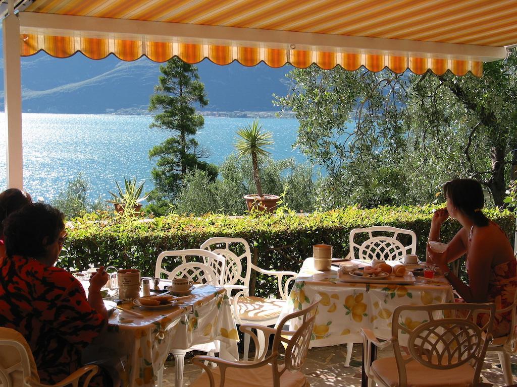 Hotel Riviera Panoramic Green Resort Limone sul Garda Ngoại thất bức ảnh
