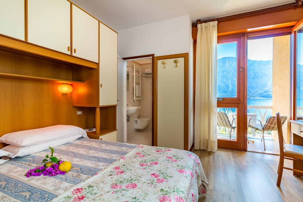 Hotel Riviera Panoramic Green Resort Limone sul Garda Ngoại thất bức ảnh