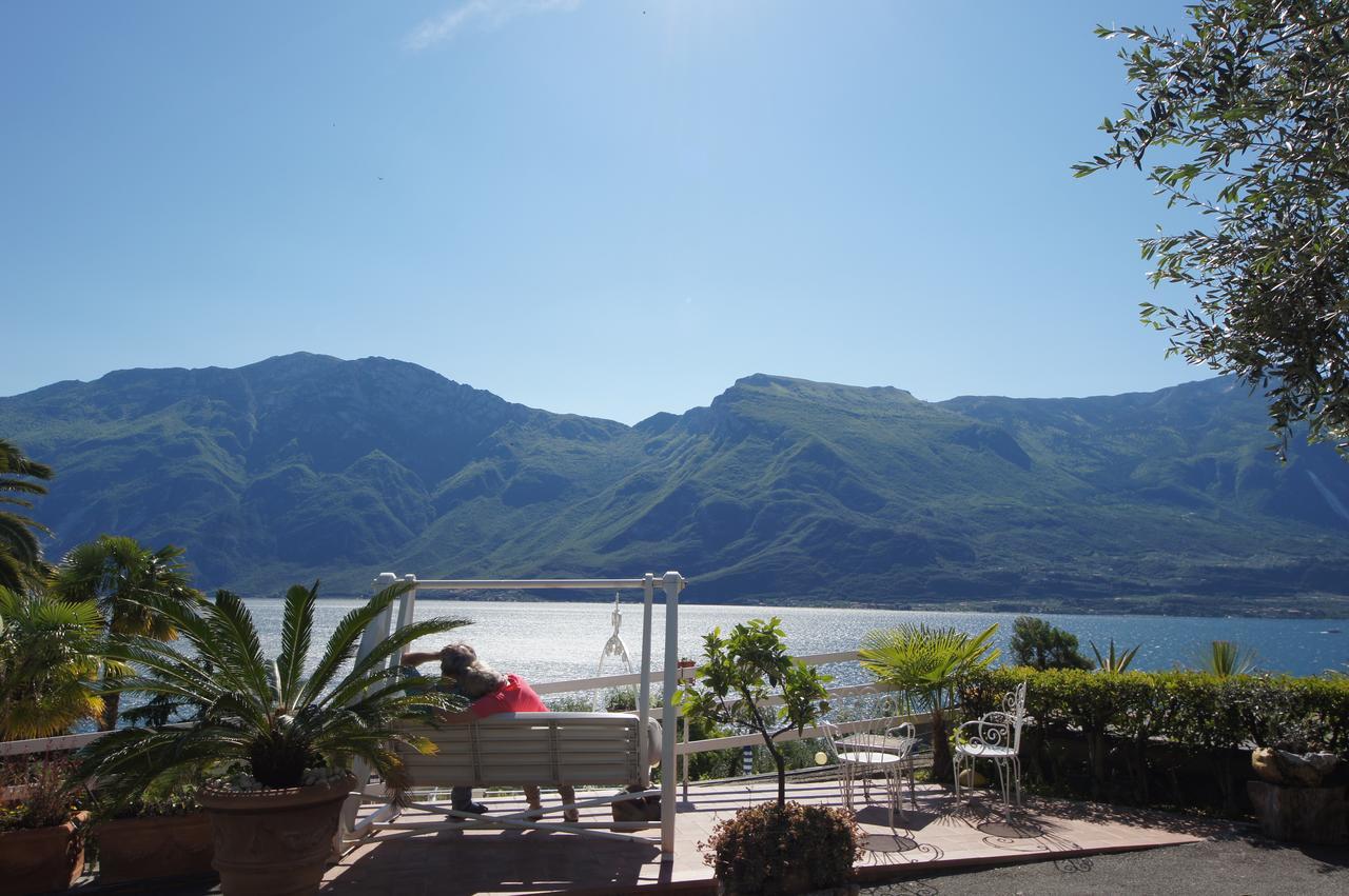 Hotel Riviera Panoramic Green Resort Limone sul Garda Ngoại thất bức ảnh