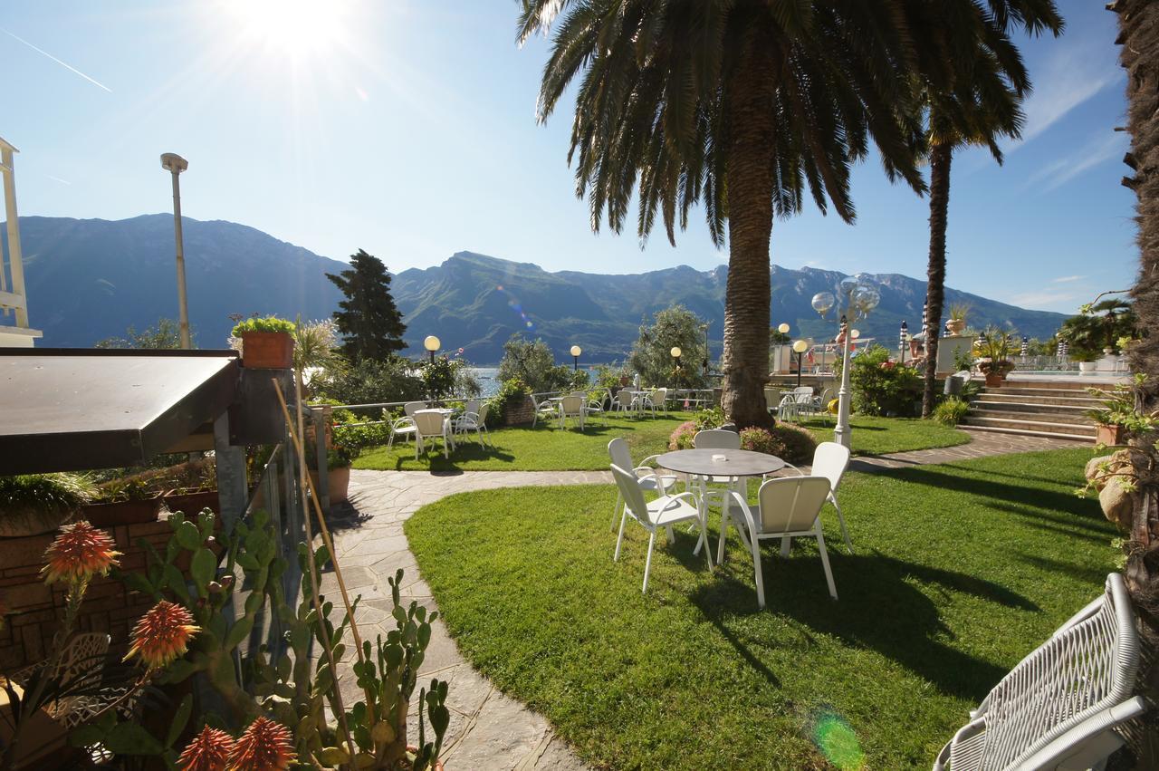 Hotel Riviera Panoramic Green Resort Limone sul Garda Ngoại thất bức ảnh