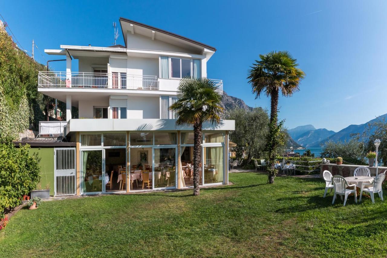 Hotel Riviera Panoramic Green Resort Limone sul Garda Ngoại thất bức ảnh